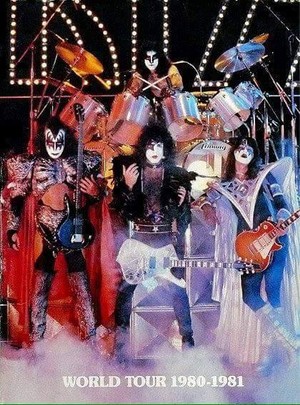 吻乐队（Kiss） (NYC) July 25, 1980 (Eric Carr makes his debut at the Palladium)