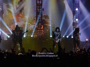  吻乐队（Kiss） ~Paris, France...June 16, 2015 (40th Anniversary World Tour)