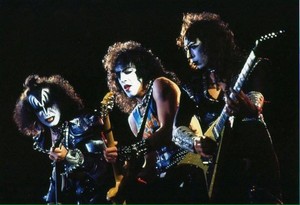  吻乐队（Kiss） ~Rio de Janeiro, Brazil...June 18, 1983 (Creatures of the Night Tour)