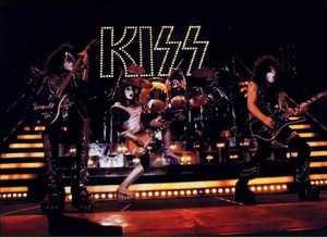 kiss ~San Diego, California...August 19, 1977 (Love Gun Tour - ALIVE II fotografia Shoot)
