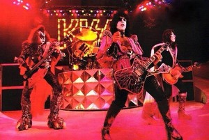  KISS ~Savannah, Georgia...June 20, 1979 (I was Made for Loving Du and Sure Know Something filming)