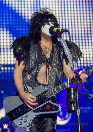  吻乐队（Kiss） ~Victoria, British Columbia, Canada...July 5, 2013 (Monster World Tour)