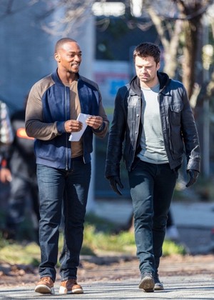  Sebastian Stan and Anthony Mackie on set / behind the scenes of The сокол and The Winter Soldier