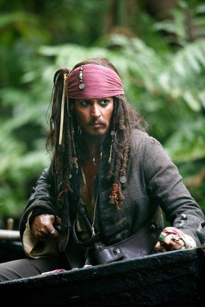  Walt Disney larawan - Pirates of the Caribbean: Dead Men Tell No Tales