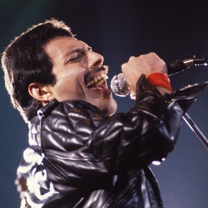  I was born to Cinta Freddie