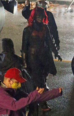  Javicia Leslie || full Batwoman suit