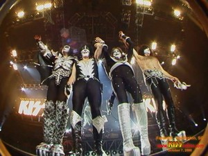  吻乐队（Kiss） ~Charleston, South Carolina...October 7, 2000 (Farewell Tour)