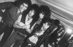  吻乐队（Kiss） ~Lisboa, Portugal...October 11, 1983 (Lick it Up Tour)