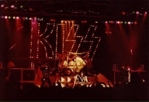 KISS ~Paris, France...September 27, 1980 (Unmasked World Tour)