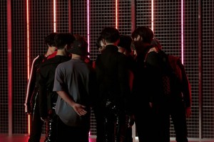 THE BOYZ 'THE STEALER' MV Shooting Behind by Melon
