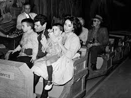  Elizabeth Taylor And Her Family Visiting Disneyland
