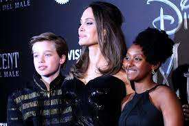  Angelina Jolie And Her Family 2014 Disney Premiere Of Maleficent