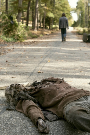  1x08 ~ The Sky Is a Graveyard ~ Silas