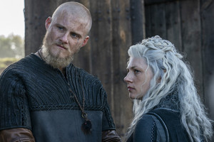  6x01 - New Beginnings - Bjorn and Lagertha