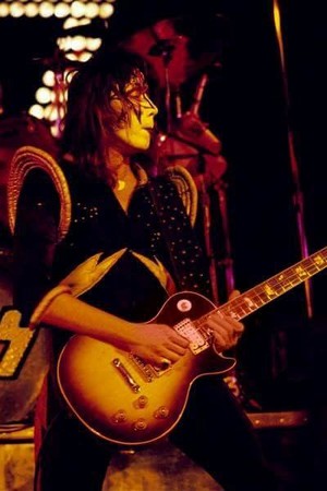  Ace ~Houston, Texas...November 9, 1975 (Alive Tour)