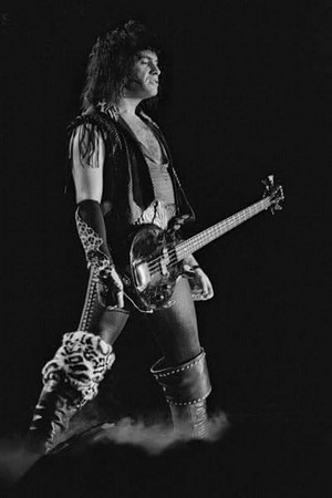  Gene ~Stockholm, Sweden...October 26, 1984 (Animalize Tour) T