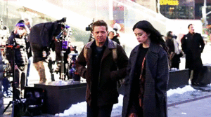  Hailee Steinfeld and Jeremy Renner on the set of ‘Hawkeye’