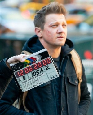  Jeremy Renner as Clint Barton in New York filming Hawkeye || December 6, 2020