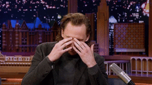  Tom Hiddleston talks to Jimmy Fallon || The Tonight 显示 || November 25, 2019