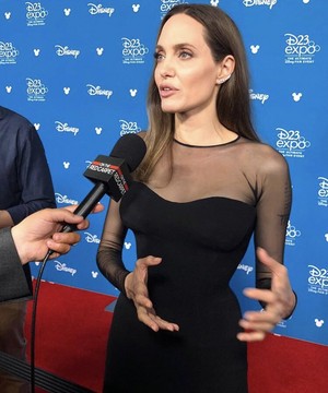 *Disney Actress : Angelina Jolie*