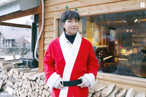  ARMY! Happy Holidays!! 🎄🎁 | RM