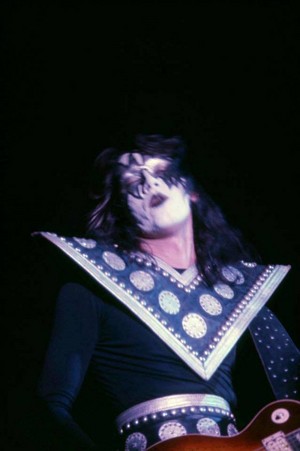  Ace ~San Francisco, California...January 31, 1975 (Hotter Than Hell Tour)