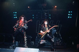 Gene and Vinnie ~Irving, Texas...December 23, 1982 (Creatures of the Night tour)
