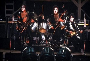  Kiss ~Los Angeles, California...January 15, 1982 (ABC Studios - FRIDAYS)