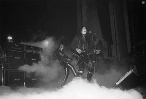  Kiss (NYC) December 31, 1973 (Academy Of musique / New Year's Eve)