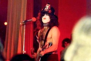  Paul ~ Vancouver, British Columbia, Canada...January 9, 1975 (Hotter Than Hell Tour)
