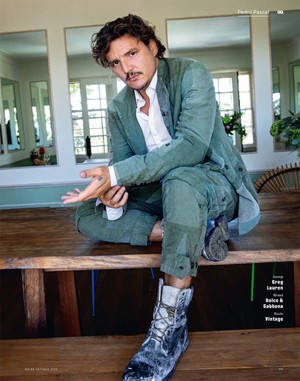  Pedro Pascal 2020 GQ Germany Cover 사진 Shoot