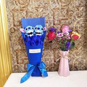  Stitch bouquets