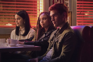  Veronica Lodge, Toni Topaz and Archie Andrews | Riverdale 5x04 5x05
