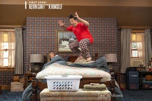  'Kevin Can F**k Himself' First Look фото