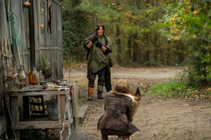  10x18 ~ Find Me ~ Daryl, Leah and Dog