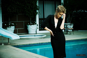  Amber Heard - The Bearbeiten Photoshoot - 2013