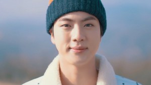  BTS 2021 WINTER PACKAGE mga litrato | JIN
