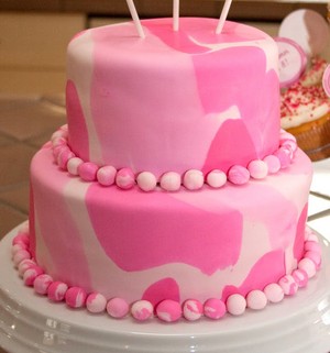  Birthday cake for Rose!