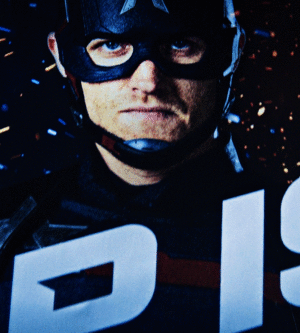  gorra, cap is Back || The halcón and The Winter Soldier || 1.02 || The Star-Spangled Man