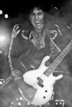  Gene ~Columbus, Ohio...March 29, 1986 (Asylum Tour)