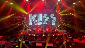  吻乐队（Kiss） ~Morioka, Japan...March 14, 2019 (End of the Road Tour)