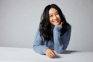  Olivia Liang as Nicky Shen