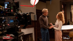  Paul Bettany and Elizabeth Olsen || Marvel Studios Assembled: The Making of WandaVision