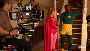  Paul Bettany and Elizabeth Olsen || Marvel Studios Assembled: The Making of WandaVision