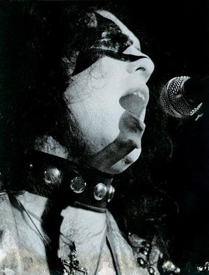  Paul ~Passaic, New Jersey...April 27, 1974 (KISS Tour)