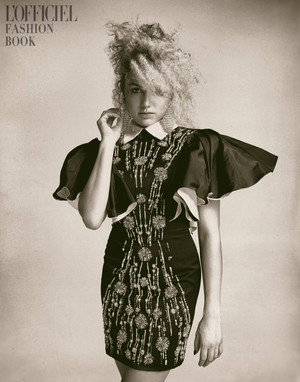 Peyton listahan - L'Officiel Fashion Book Monte Carlo Photoshoot - 2021