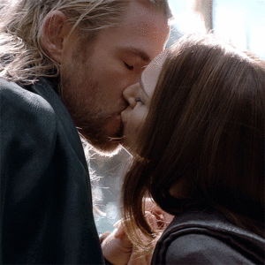  Thor and Jane || Thor: the Dark World (2013)