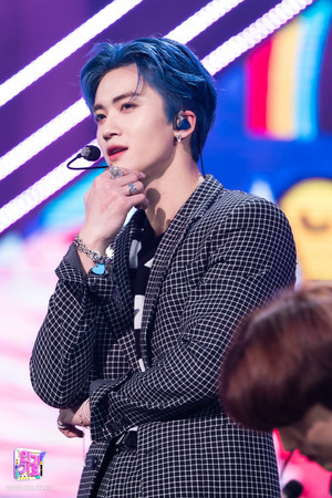  [Photo Sketch] The amor formula of 'The Pentagon' who sings likes! | Yanan