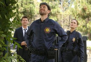  9x02 "The Cheat in the Retreat"