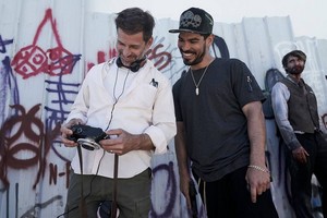  Army of the Dead (2021) Behind the Scenes - Zack Snyder and Raul Castillo
